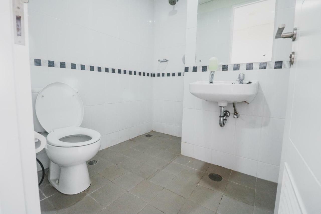 Reddoorz Apartment Near Summarecon Mall Serpong Tangerang Zewnętrze zdjęcie