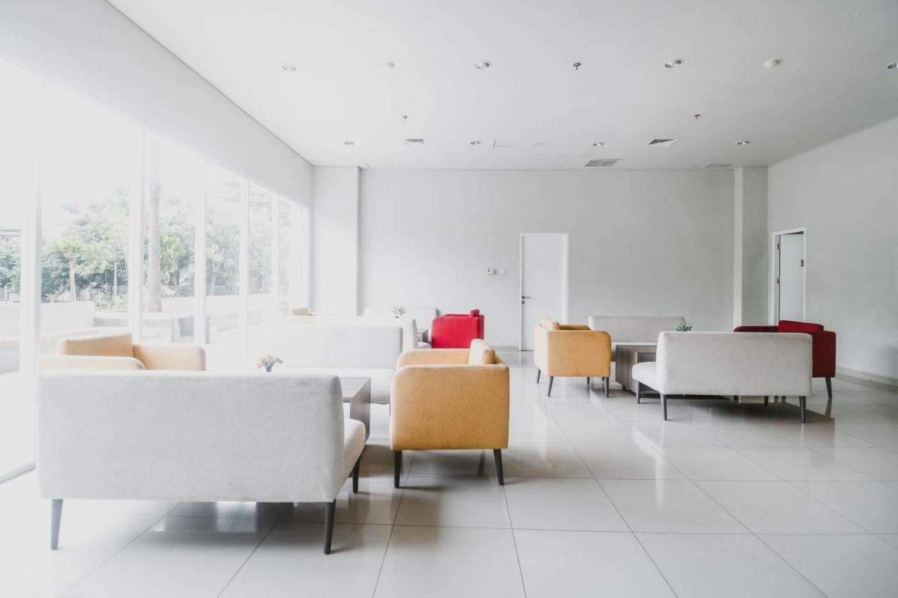 Reddoorz Apartment Near Summarecon Mall Serpong Tangerang Zewnętrze zdjęcie